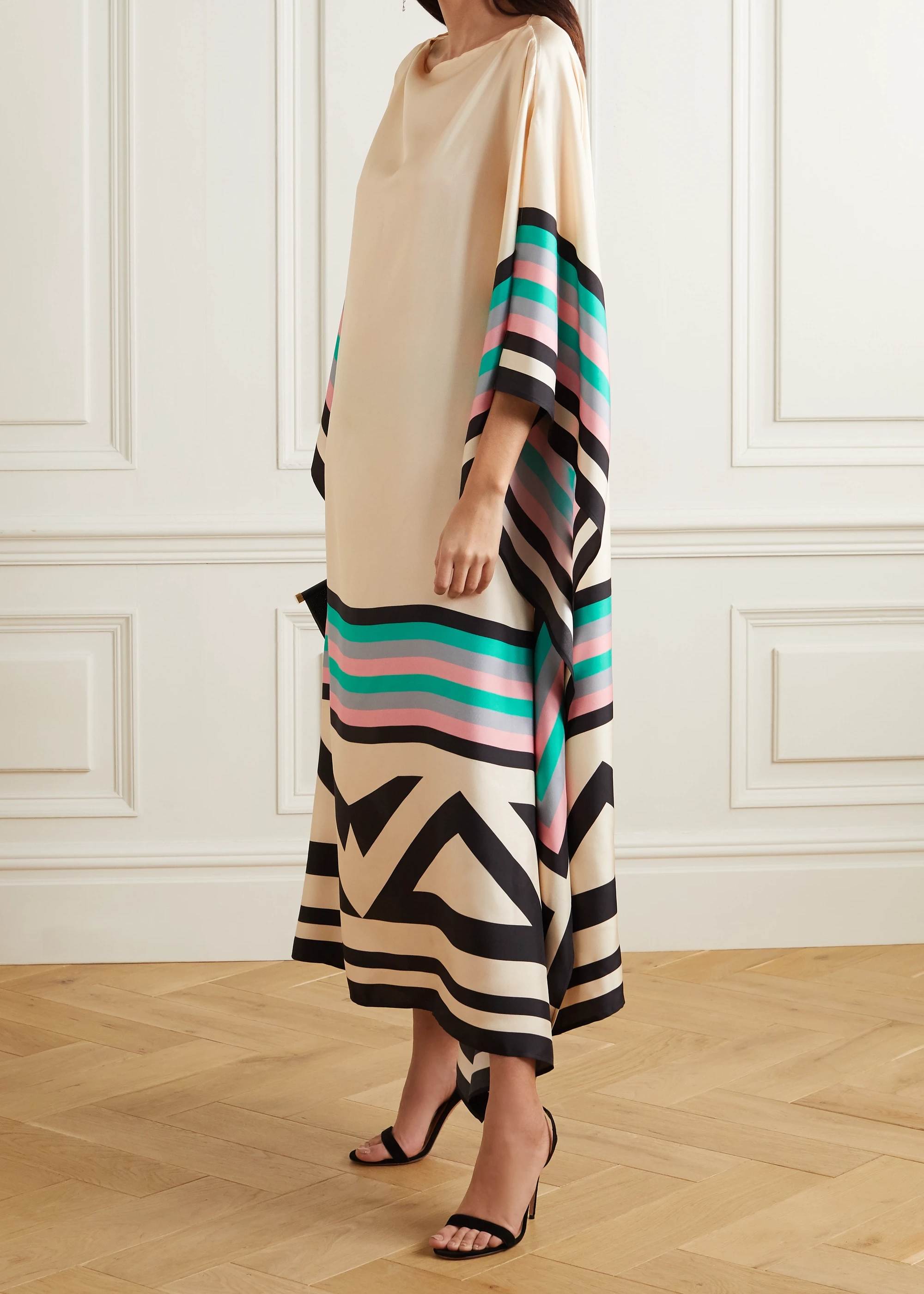 Iria™ Geometric Kaftan