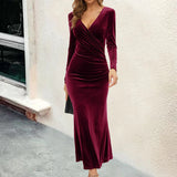 Shanelle™ Elegant Velvet Dress
